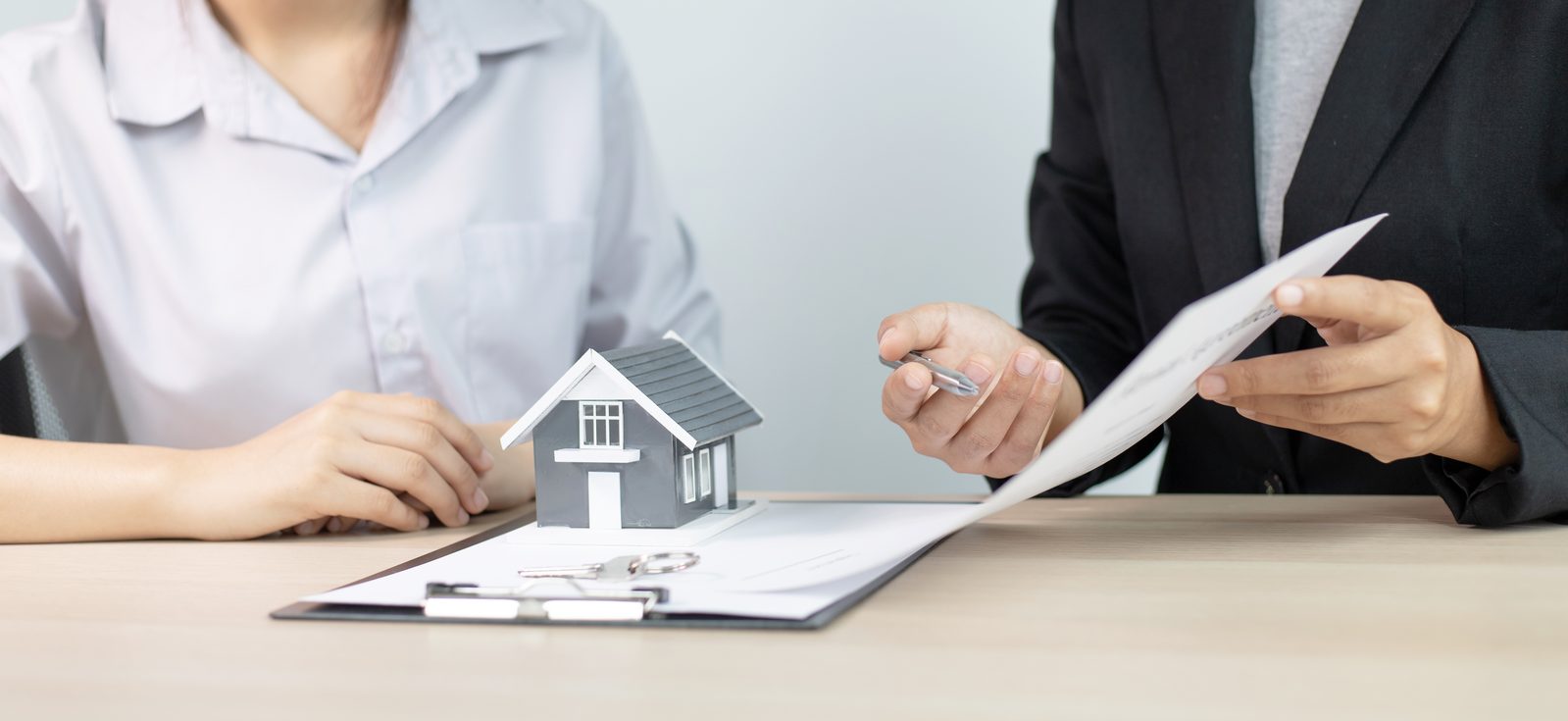 Professional real estate advisory session