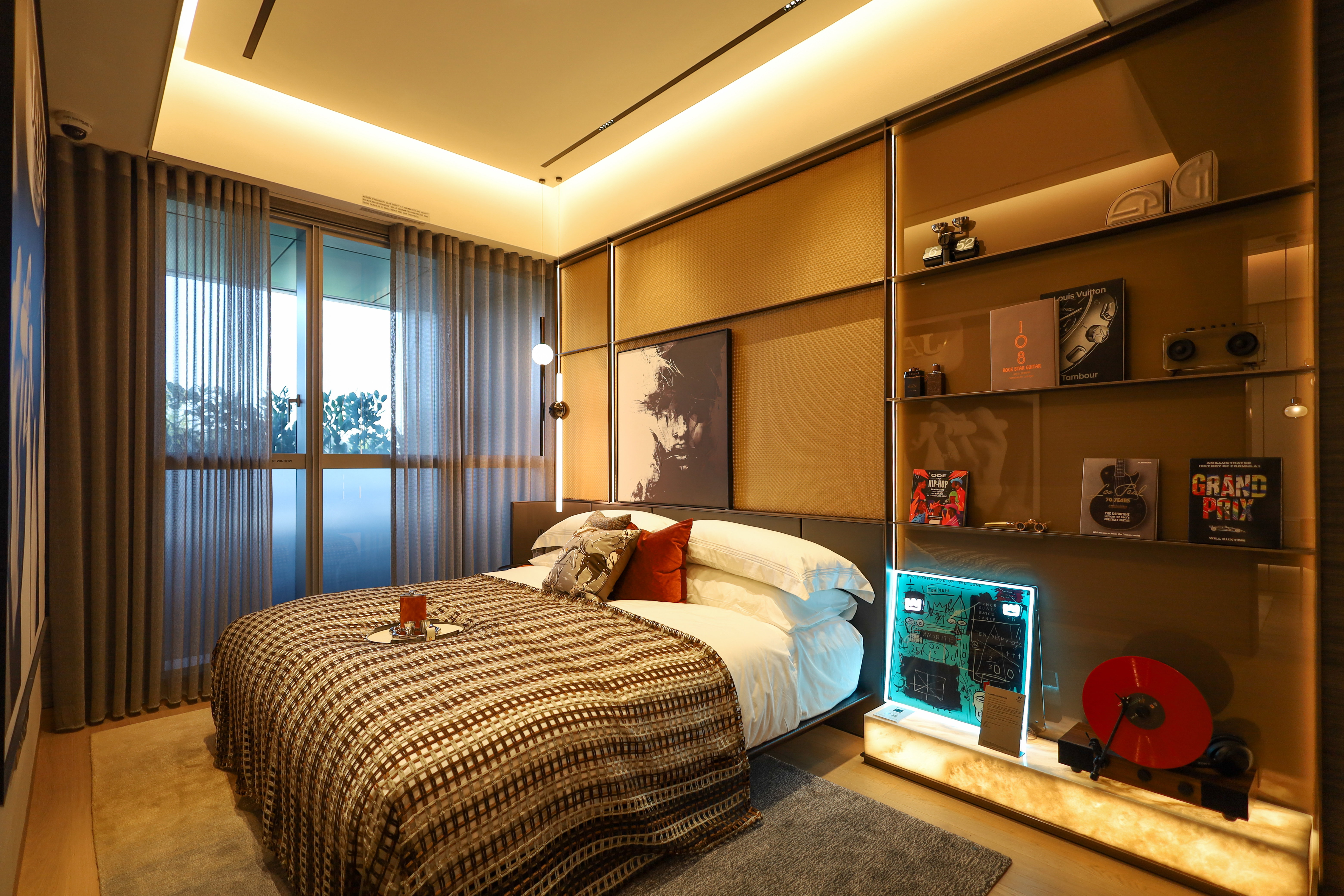 1 Bedroom (Master Room)